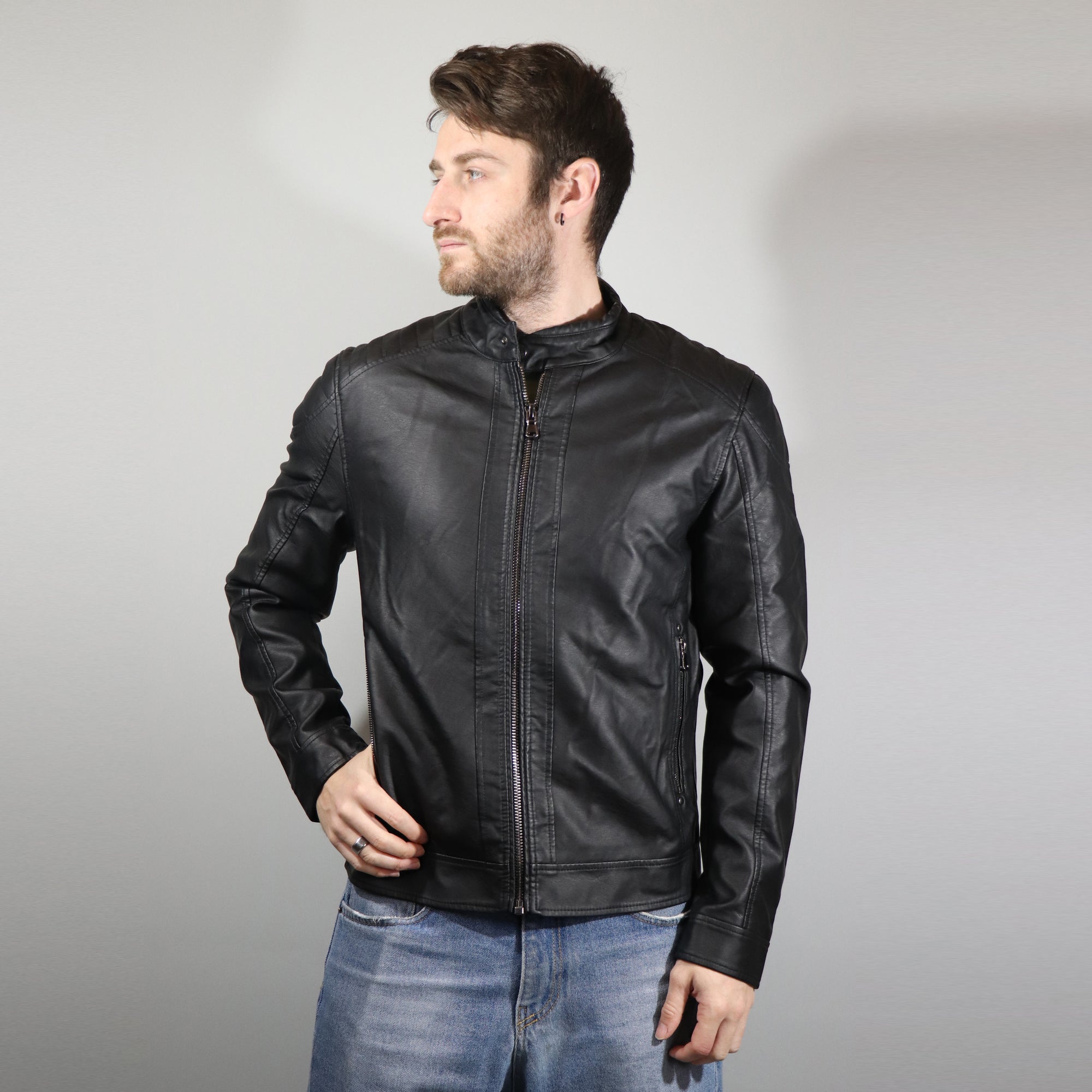 Biker in ecopelle