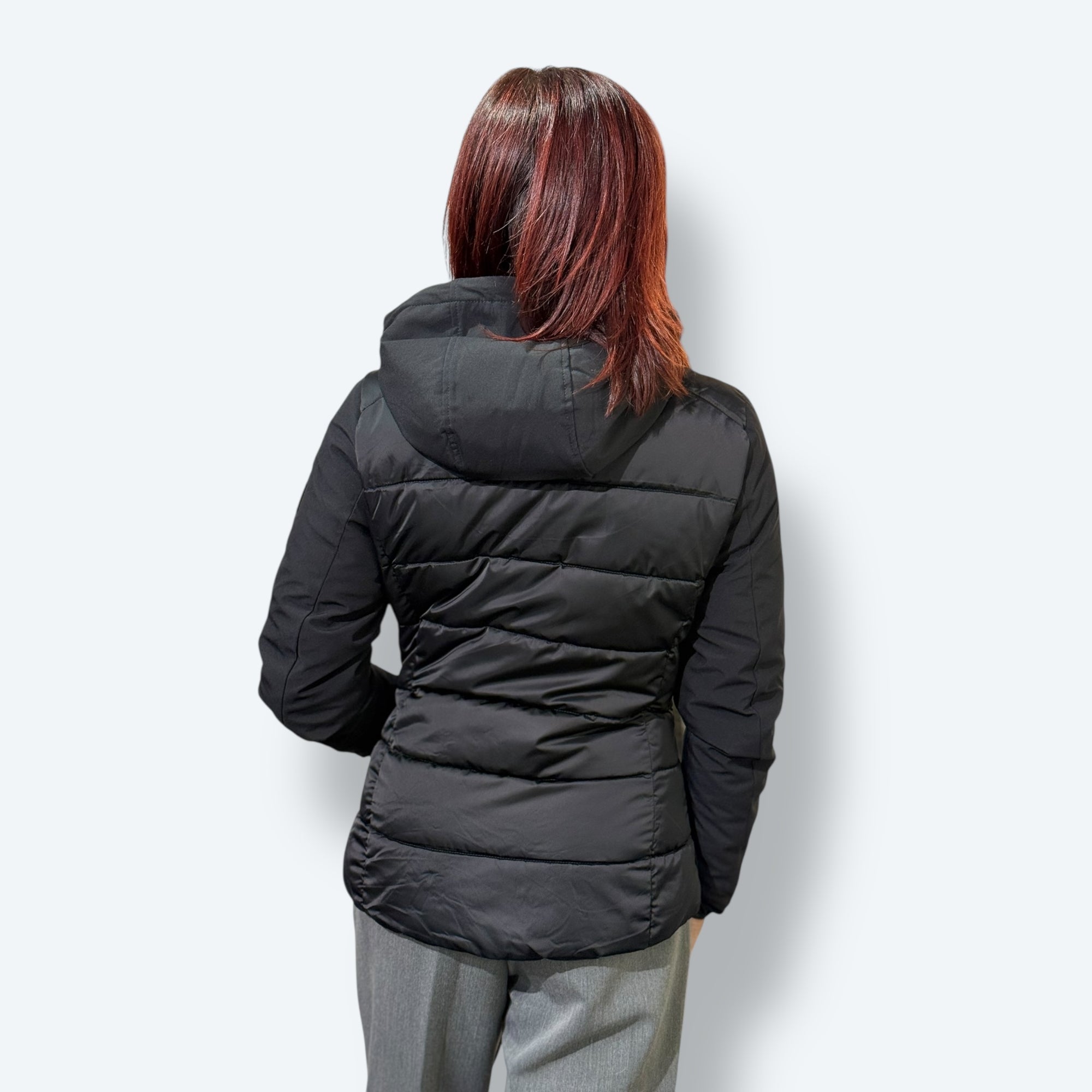 Giubbotto in ovatta termica con inserti in softshell